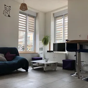  Appartamento Joli Au Centre De